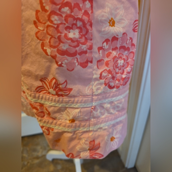 LILLY PULITZER PINK FLORAL SKIRT, SIZE 12 - Picture 3 of 10
